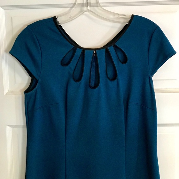 Apt. 9 Dress Size M Petite EUC - Picture 4 of 5